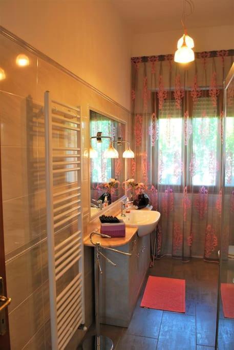 Apartamento Sunny Courtyard Piombino Exterior foto