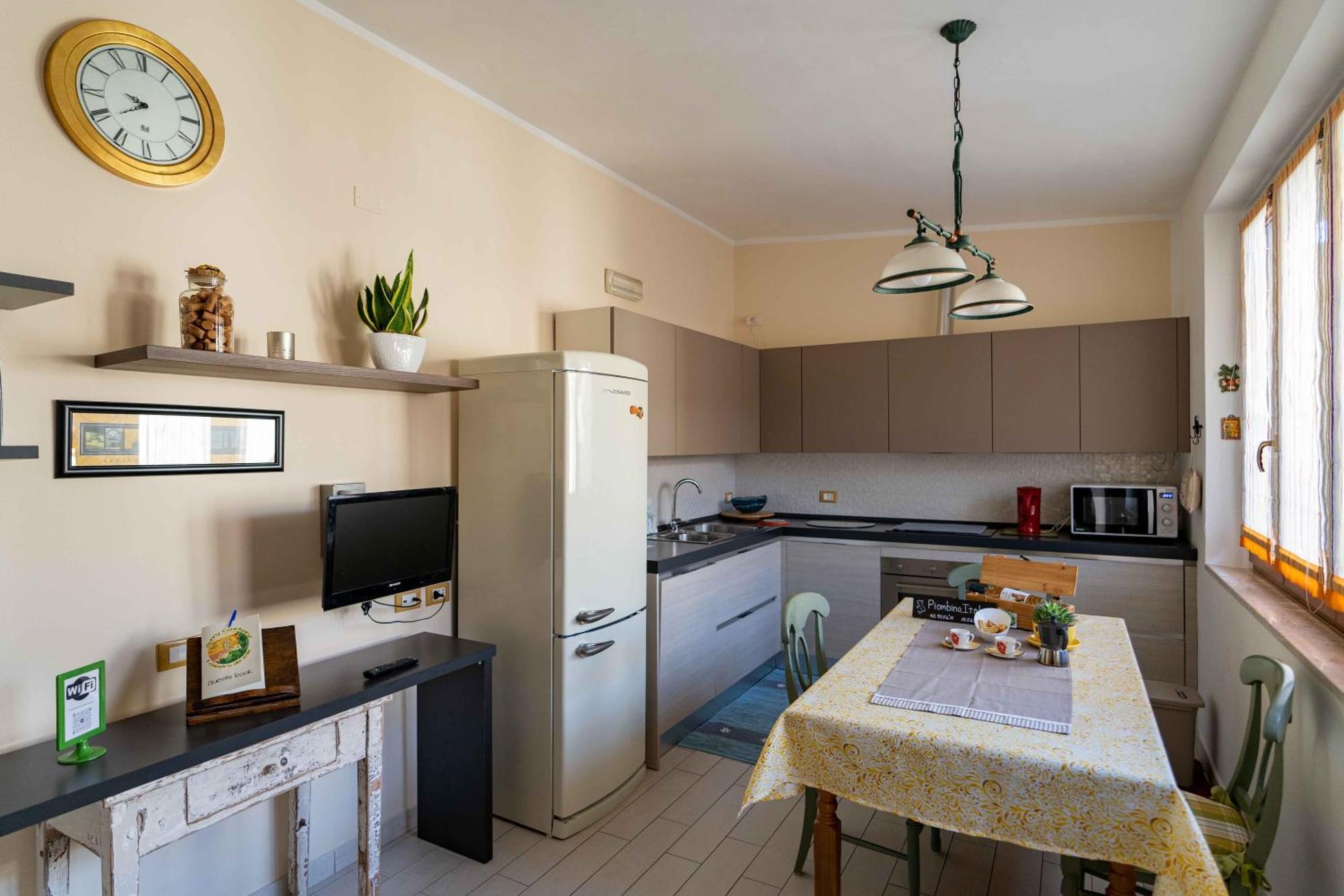 Apartamento Sunny Courtyard Piombino Exterior foto